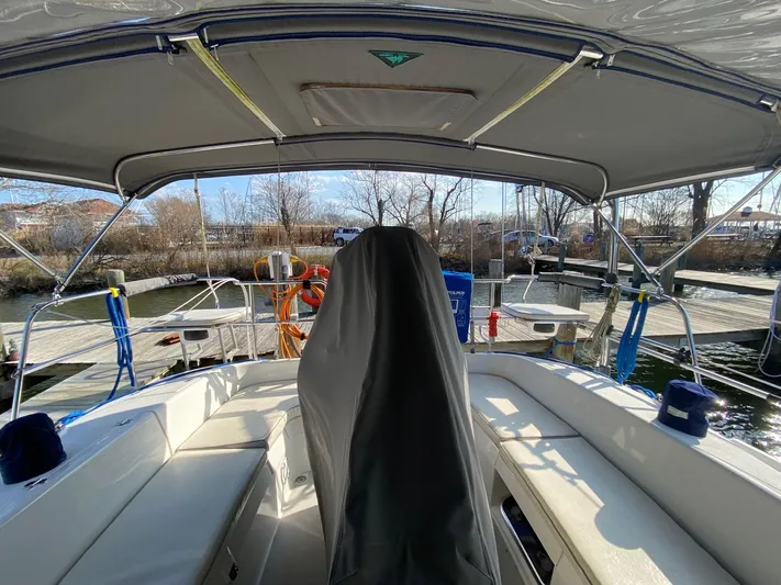 Glamorgan Yacht Photos Pics 2004 Catalina 350 Glamorgan