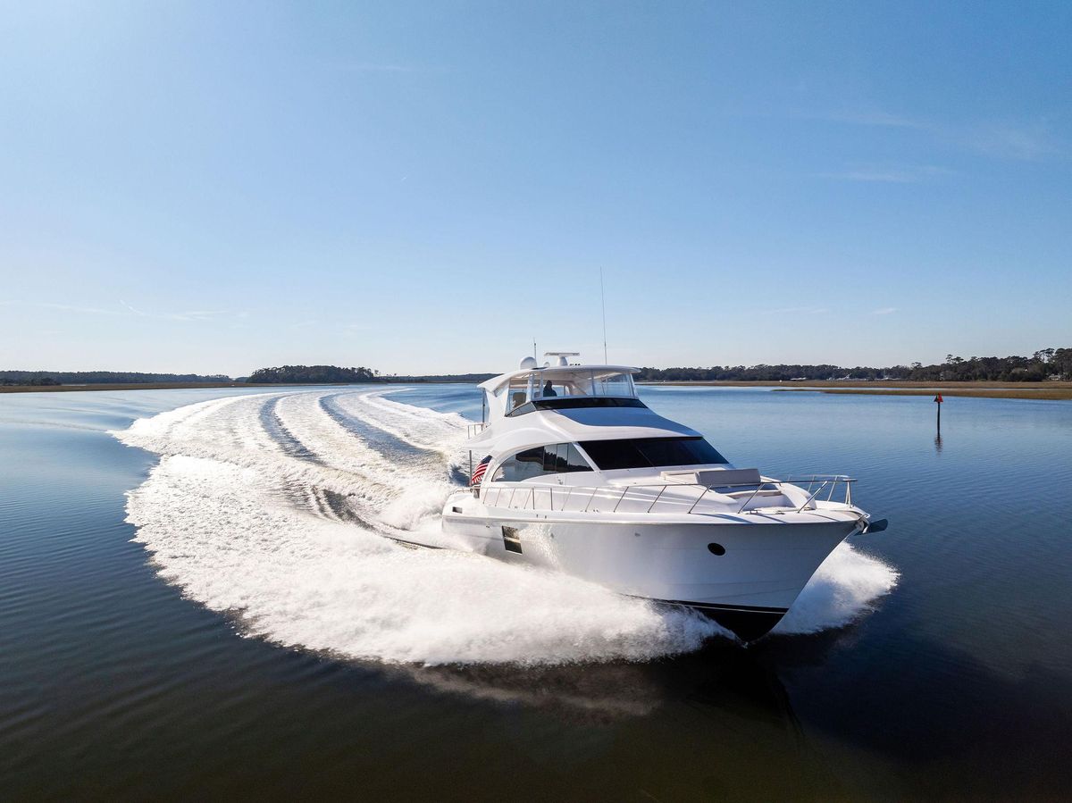 2016 Hatteras 60 
