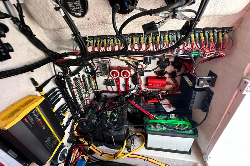 Cherokee Yacht Photos Pics Electrical system of 2022 Ocean Runner 29 Center Console boat, showcasing wiring and components.
