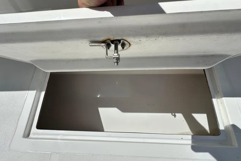 Cherokee Yacht Photos Pics Open storage compartment on 2022 Ocean Runner 29 Center Console boat.