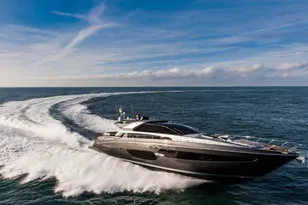 2017 Riva 88' Domino Super