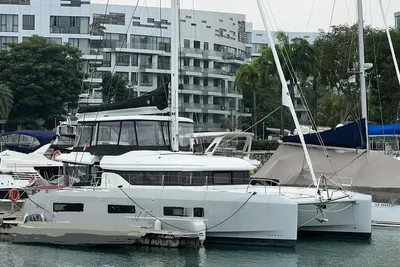 Lagoon 55