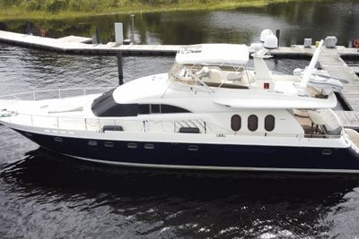 Yacht