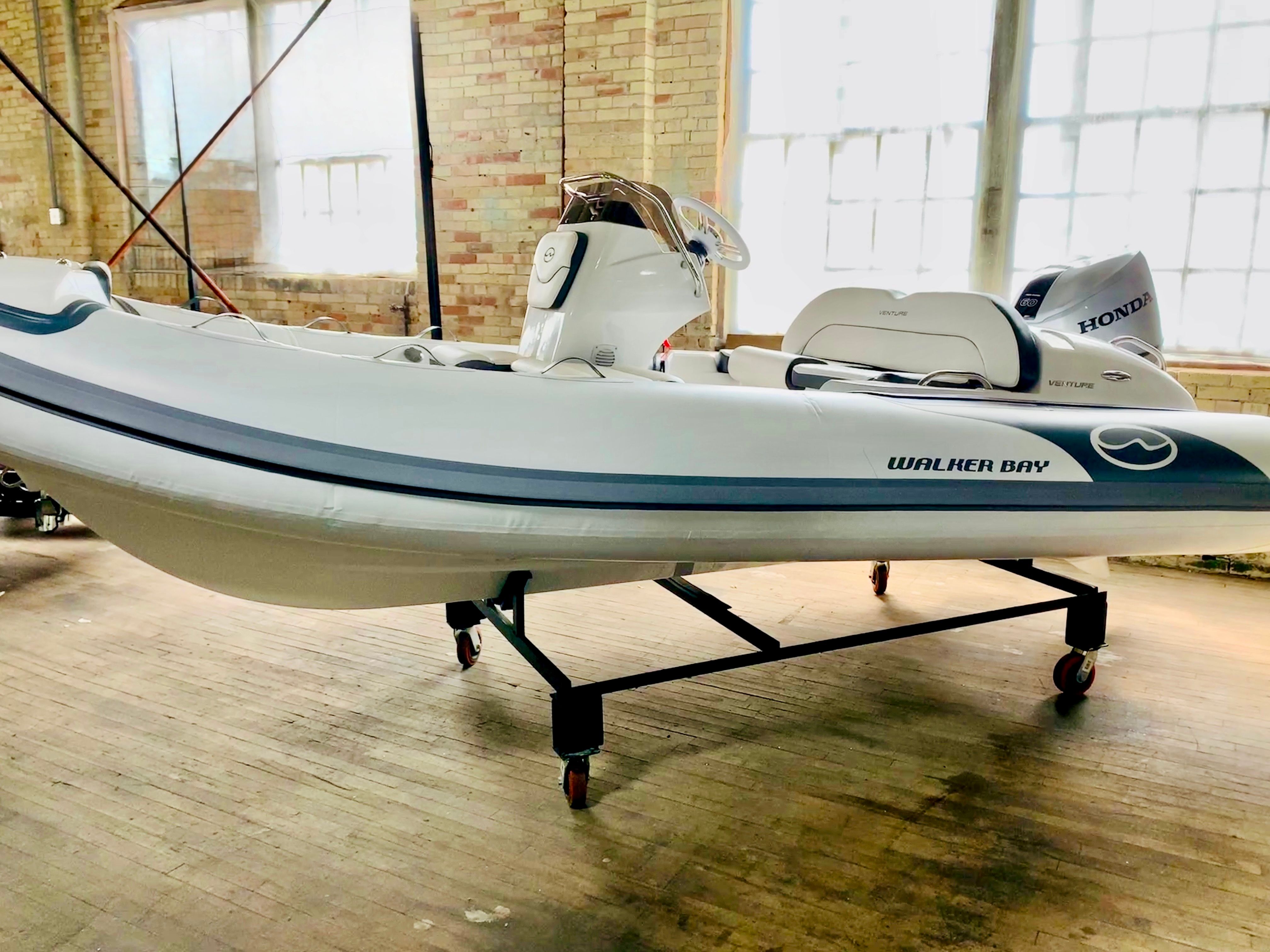 Walker Bay Venture 14