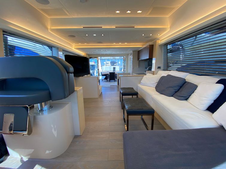2020-66-monte-carlo-yachts-mcy-66