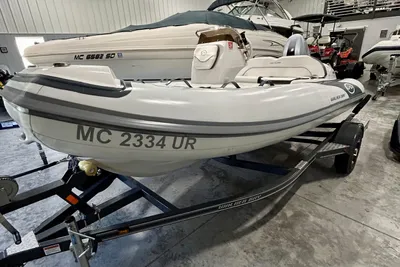 Walker Bay Venture 14