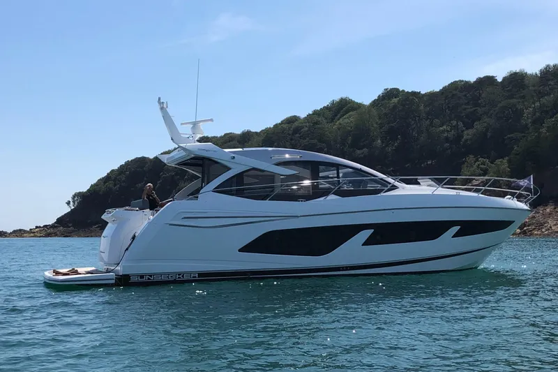 Boo Boo Yacht Photos Pics 