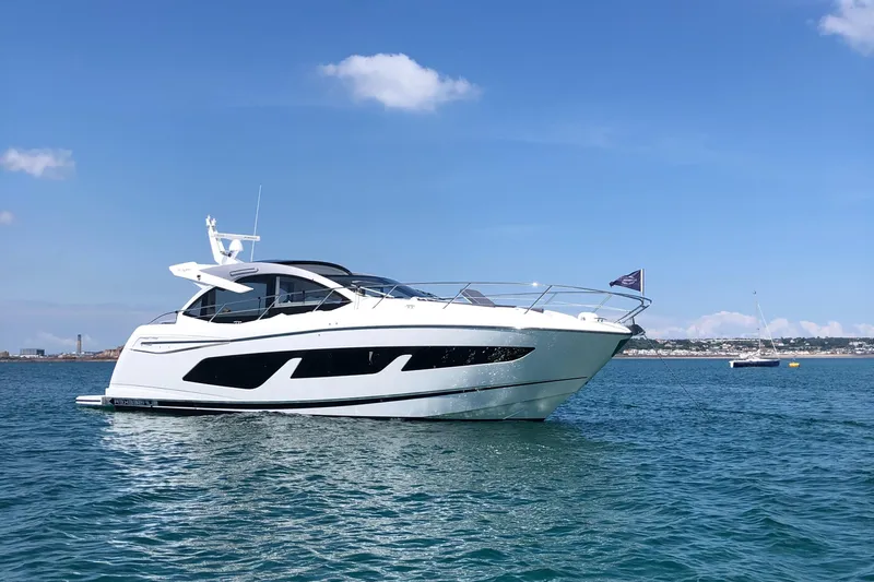 Boo Boo Yacht Photos Pics 
