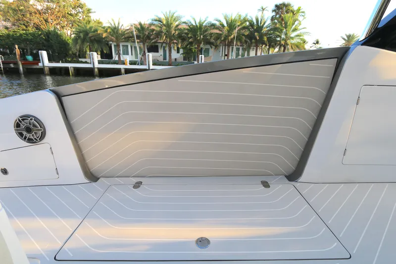 Sapore Di Mare Yacht Photos Pics 2022 Azimut 47 VERVE yacht deck with sleek design and waterfront view.