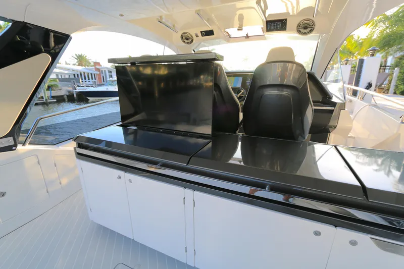 Sapore Di Mare Yacht Photos Pics 2022 Azimut 47 VERVE yacht interior with sleek black and white design.