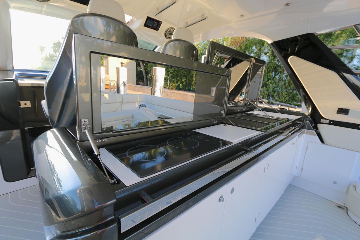 2022 Azimut 47 