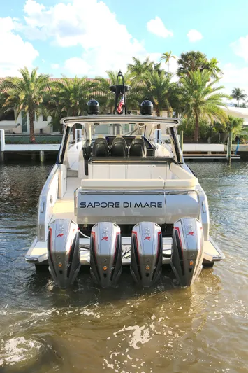 Sapore Di Mare Yacht Photos Pics 2022 Azimut 47 VERVE luxury yacht with four powerful engines docked by palm trees.
