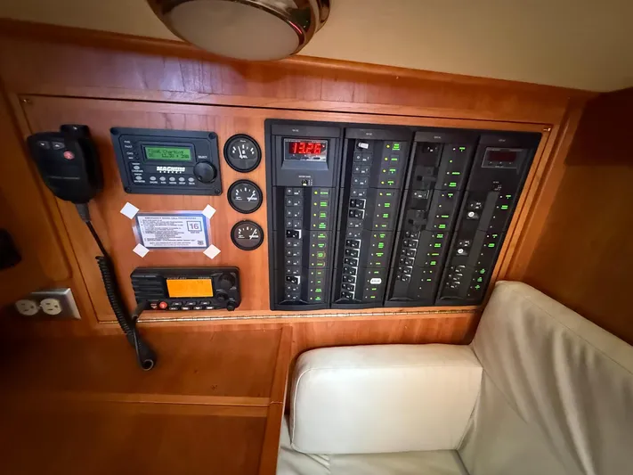 Chapter 9 Yacht Photos Pics 