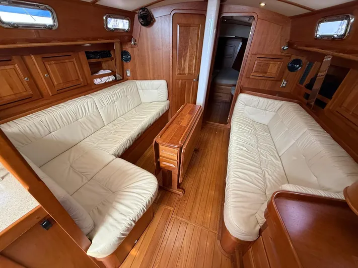 Chapter 9 Yacht Photos Pics 