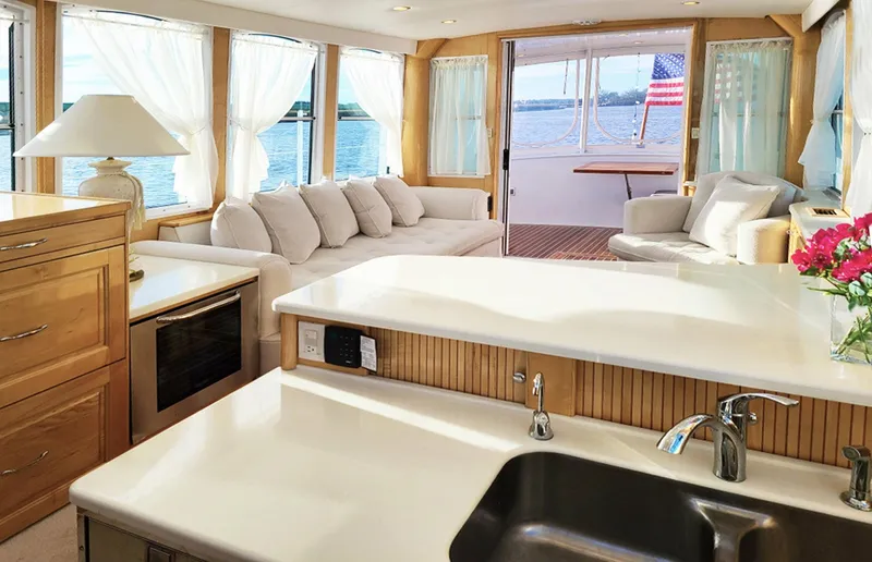 Toni Marie Yacht Photos Pics 