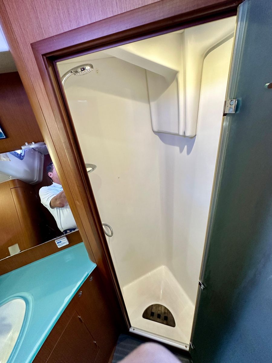2010 Beneteau 59 