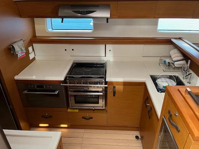 True North Yacht Photos Pics 