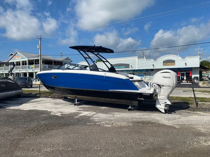  Yacht Photos Pics 2025 Cobalt R8 Ob - Image 2