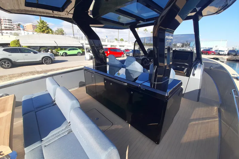  Yacht Photos Pics 2026 Pardo Yachts 43 luxury yacht interior with sleek design and modern seating.