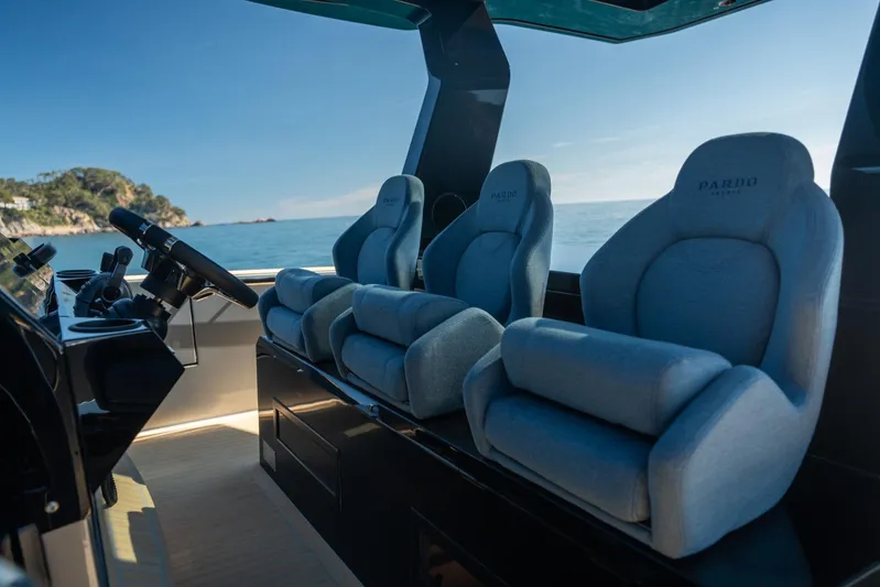  Yacht Photos Pics Luxury seating on 2026 Pardo Yachts 43, featuring sleek design and ocean view.