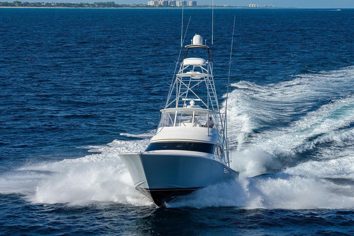2015 Viking 62 