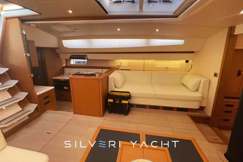  Yacht Photos Pics Jeanneau 65 usato - salone