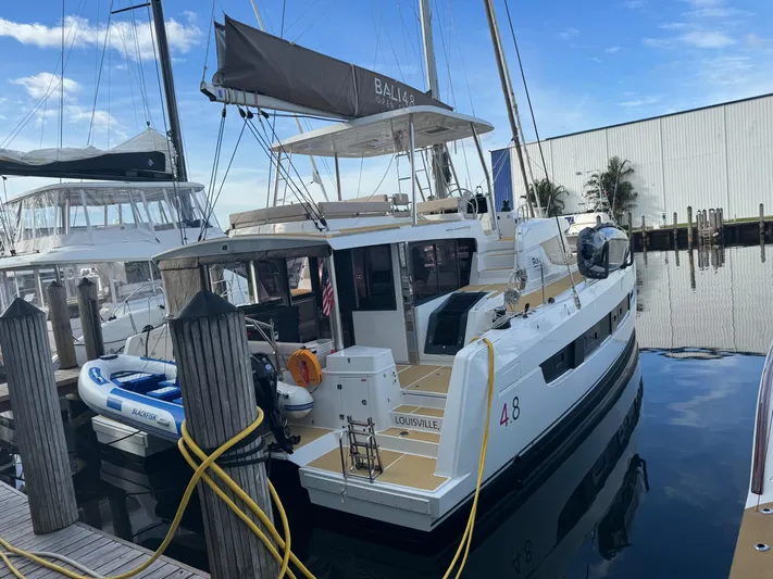 Aphrodite Yacht Photos Pics 