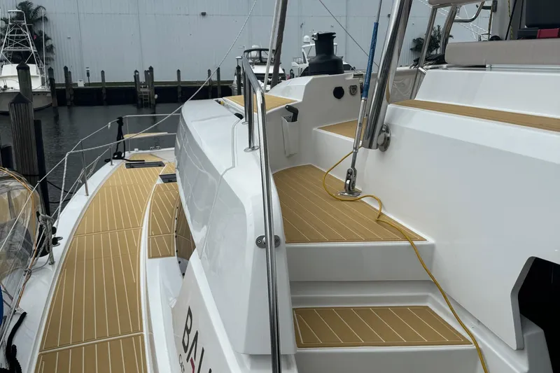 Aphrodite Yacht Photos Pics 