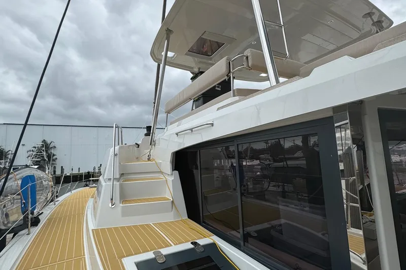 Aphrodite Yacht Photos Pics 