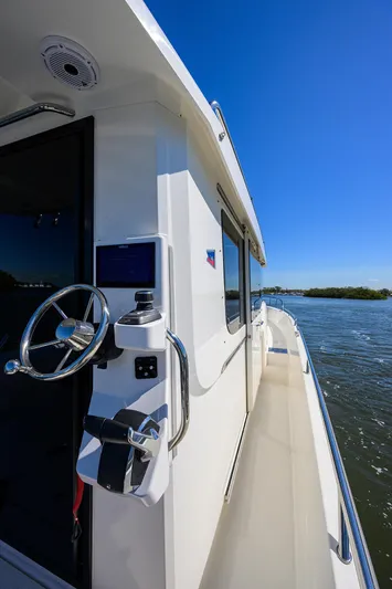 Sea Nn Me III Yacht Photos Pics 