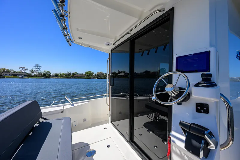 Sea Nn Me III Yacht Photos Pics 