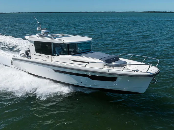 Sea Nn Me III Yacht Photos Pics 2024 Nimbus C-11 - Exterior profile on the water