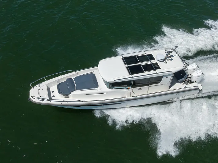 Sea Nn Me III Yacht Photos Pics 2024 Nimbus C-11 - Exterior profile on the water