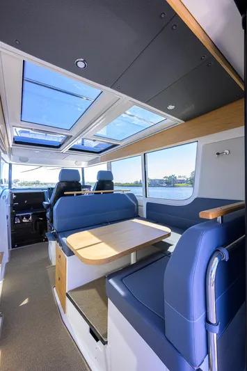 Sea Nn Me III Yacht Photos Pics 2024 Nimbus C-11 - Salon seating