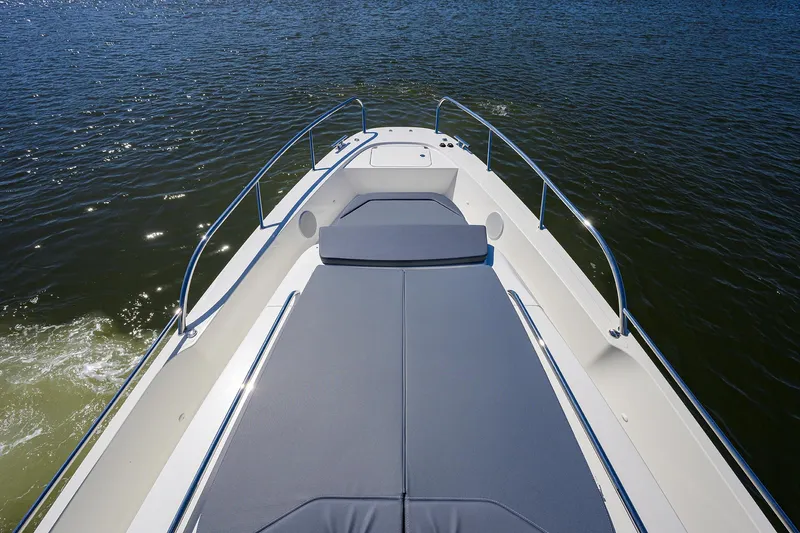 Sea Nn Me III Yacht Photos Pics 2024 Nimbus C-11 - bow