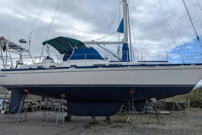 Passport Royal Passport 44