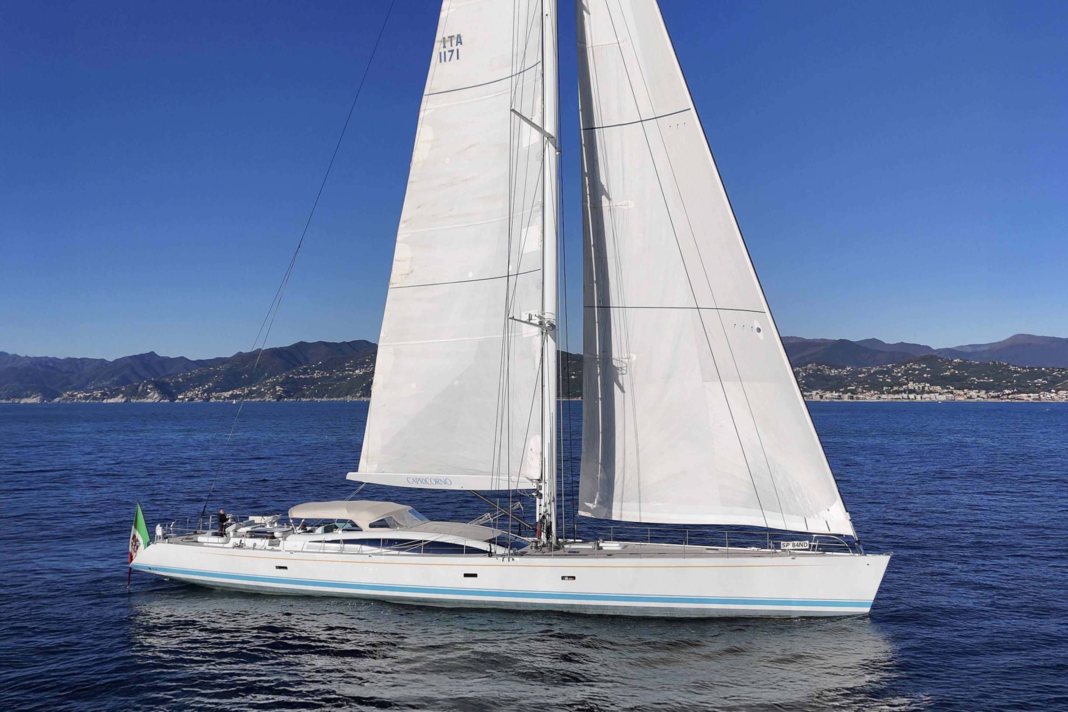 CNB Sailing Yacht