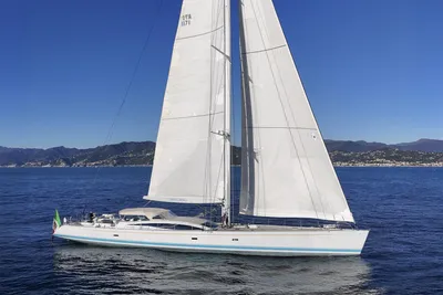 CNB Sailing Yacht