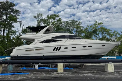 Sealine T60