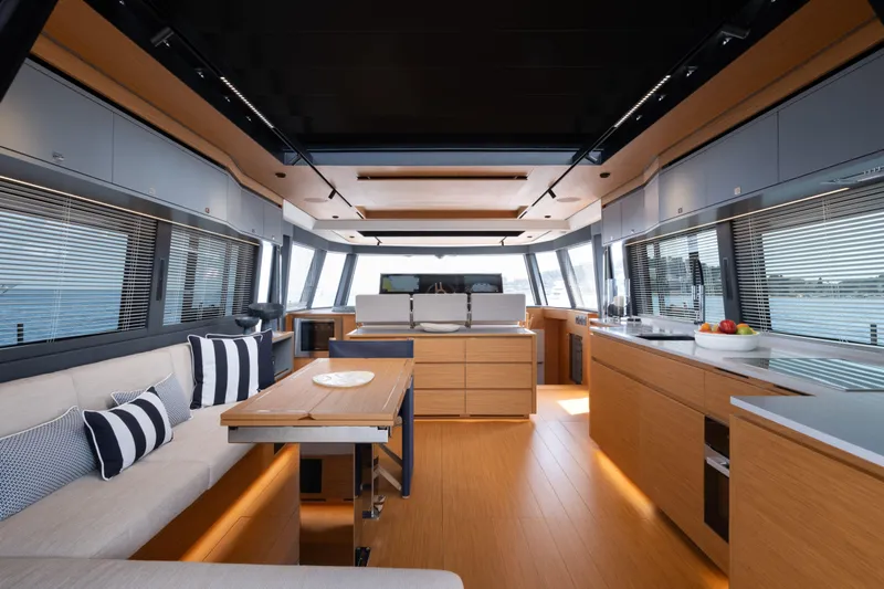 Pardo 75 Gt Yacht Photos Pics PARDO 75 GT: SUPERYACHT