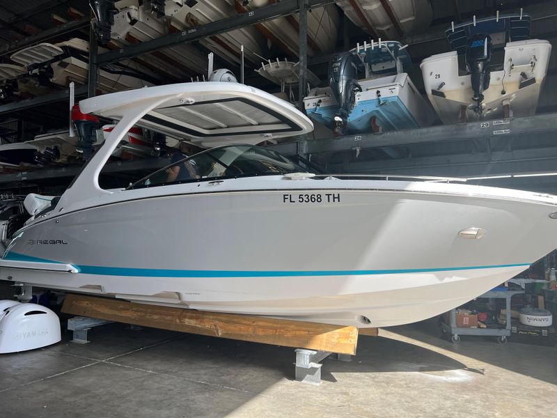 2022 Regal 29 OBX