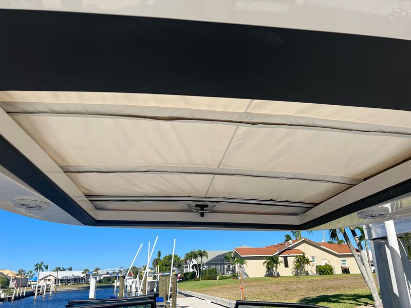 2022 Regal 29 OBX