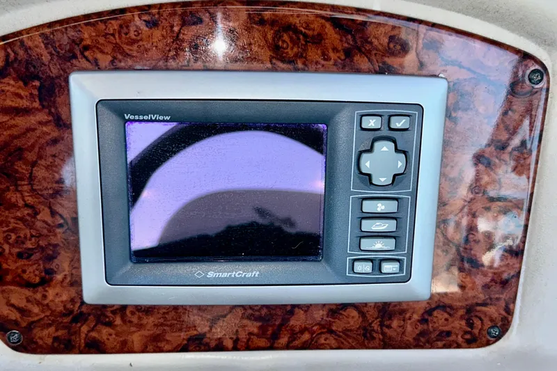 Lonie Marie Yacht Photos Pics SmartCraft VesselView display on 2008 Sea Ray 340 Sundancer boat dashboard.