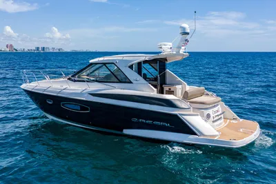 Regal 42 Sport Coupe