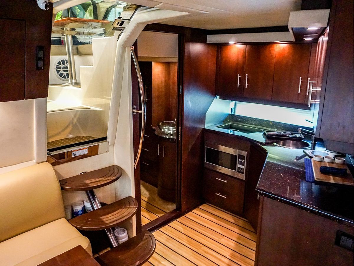 2015 Regal 42 