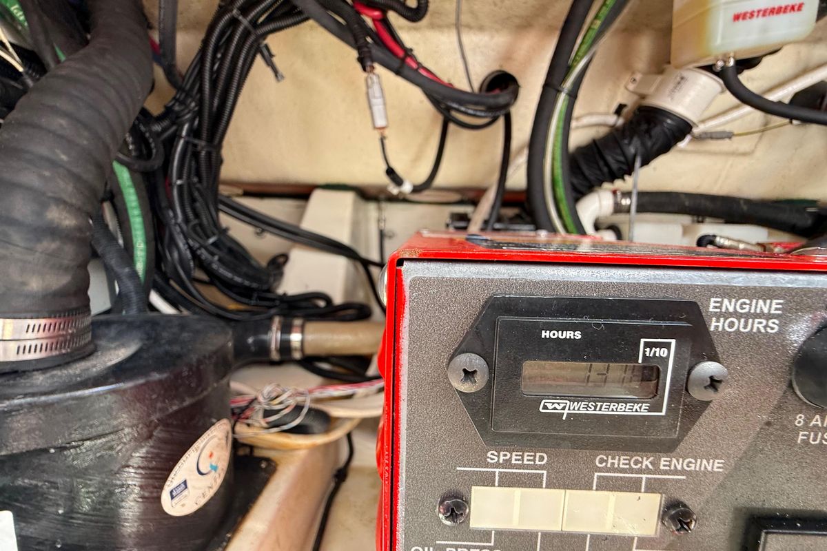 2017 Boston Whaler 42 