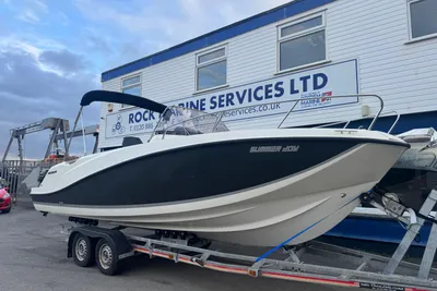 2018 Quicksilver Activ 675