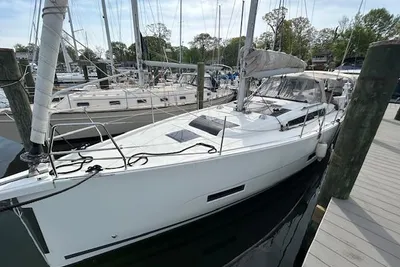 Dufour 390 GL