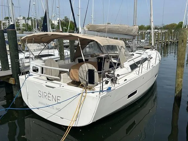 Sirene Yacht Photos Pics 