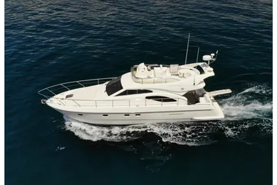 2002 Ferretti Yachts 430